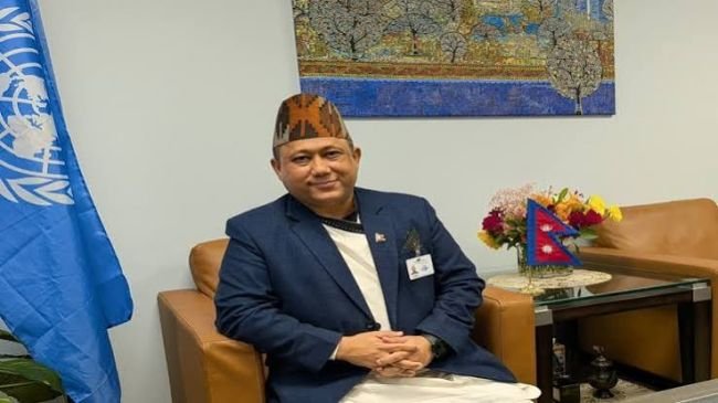  నేపాల్‌లో మరిన్ని పెట్టుబడులు పెట్టండి: భారతీయ పారిశ్రామికవేత్తలకు నేపాల్ ఆర్థిక మంత్రి విష్ణు ప్రసాద్ ఖనాల్ పిలుపు!