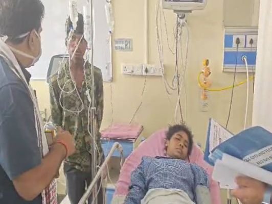  రెండేళ్లకు గిరిజన యువతికి కొత్త జీవితం: సుక్మా బాధితురాలికి కృత్రిమ కాలు అమర్చిన ప్రభుత్వం