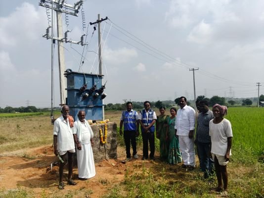 నో వోల్టేజ్ సమస్య పరిష్కారానికి మూడు ట్రాన్స్ఫార్మర్లు ఏర్పాటు 