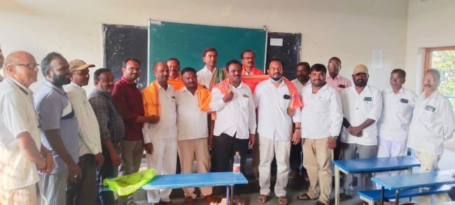 ఆర్.ఎం.పి, పి.ఎం.పి వైద్యుల సమస్యల పరిష్కారానికి కృషి చేయాలి