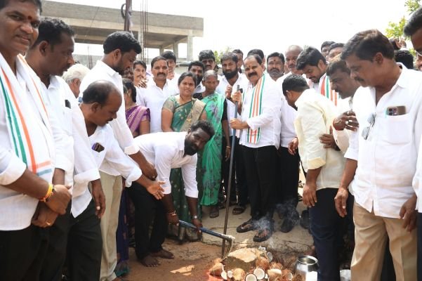 బూర్గులలో తెలంగాణ మోడల్ స్కూల్ ఏర్పాటుకు ప్రతిపాదనలు...