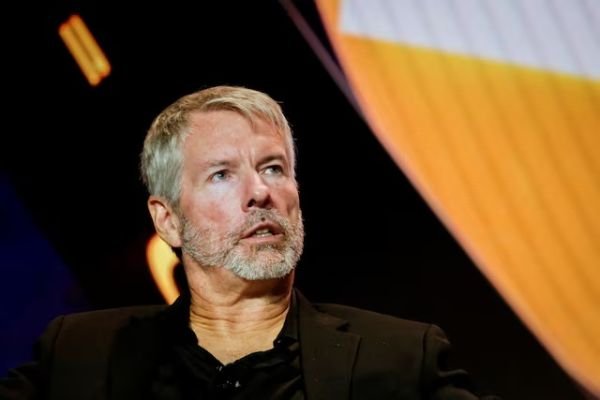 మైక్రోస్ట్రాటజీ కంపెనీకి కొత్త ముప్పు