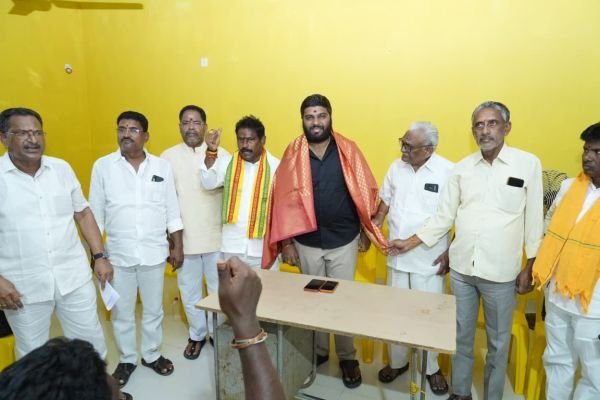 కూటమిలో తేలని అభ్యర్థుల ఎంపిక 