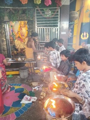 ఘనముగా సరస్వతీ పూజ 