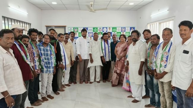 వైఎస్సార్‌సీపీలోకి  చేరికలు
