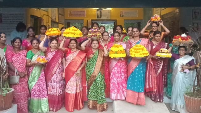 సింగరేణి సేవా సమితి ఆధ్వర్యంలో బతుకమ్మ సంబరాలు