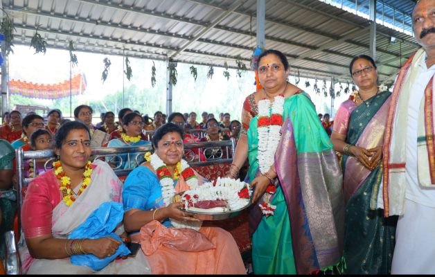 అష్టోత్తర శత సుహాసిని పూజ 