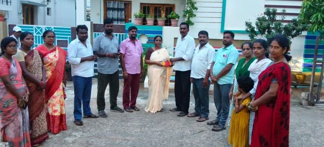 దొడ్డోజి కుటుంబానికి ఆర్థిక ఆసరా.