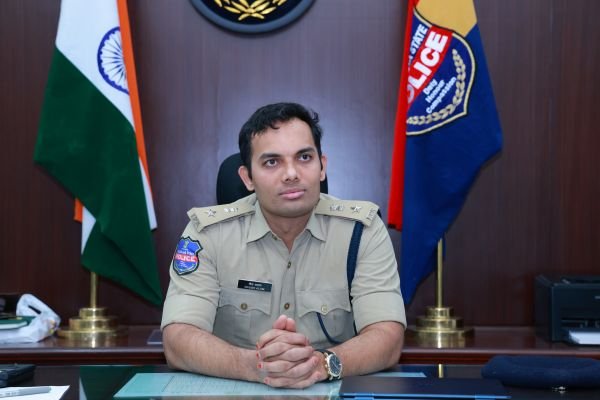యూనిక్ కంపెనీ పేరుతో పెట్టుబడుల మోసం.. ప్రధాన నిందితుడు  అరెస్ట్