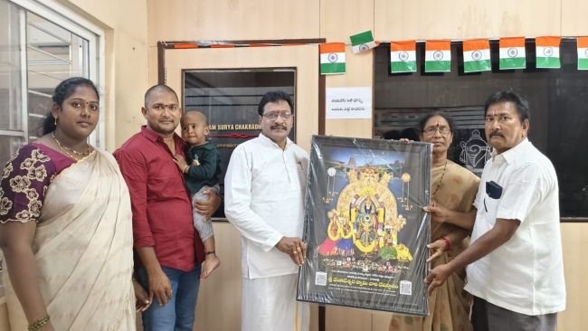 నిత్య అన్నదాన పథకానికి రూ 4 లక్షలు విరాళం