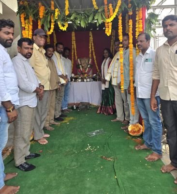 అమ్మవారి దయ అందరిపై ఉండాలి   యువజన నాయకుడు వి.ప్రవీణ్ రెడ్డి