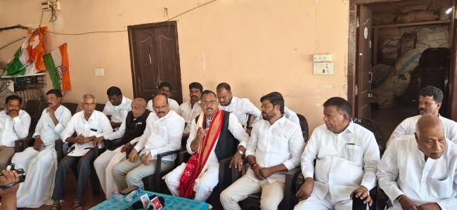 గ్రాడ్యుయేట్ ఎమ్మెల్సీ స్థానాలను కాంగ్రెస్ కైవసం చేసుకుంటుంది – ఎంపీ మల్లు రవి