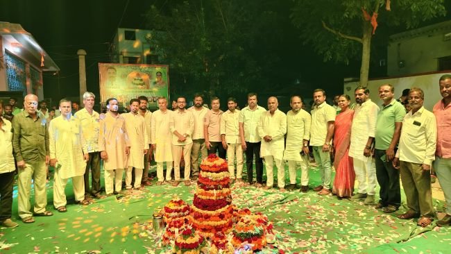 పోతుగల్‌లో ఘనంగా బతుకమ్మ వేడుకలు
