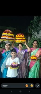 వేములవాడలో ఘనంగా బతుకమ్మ సంబరాలు...