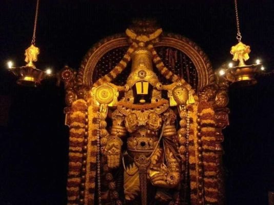 శ్రీవారిని దర్శించుకున్న 77 వేలకు పైగా భక్తులు