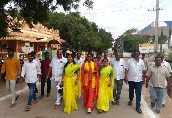 రాయదుర్గం మున్సిపాలిటీలో రెండో రోజు నామినేషన్ల స్వీకరణ