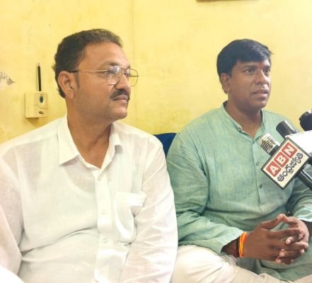 పుంగనూరు ఘటనపై మండిపడ్డ ఎమ్మెల్యే బీవీ