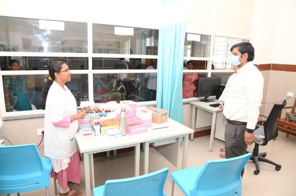మెరుగైన వైద్య సేవలు అందించాలి - జిల్లా కలెక్టర్ కుమార్ దీపక్ 