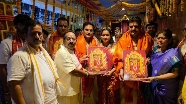 టీటీడీ ఆధ్వర్యంలో దుర్గమ్మకు సారె సమర్పణ