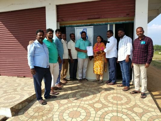 బెల్టు షాపులు నిర్మూలించాలని పాలకవర్గ సభ్యుల వినతి