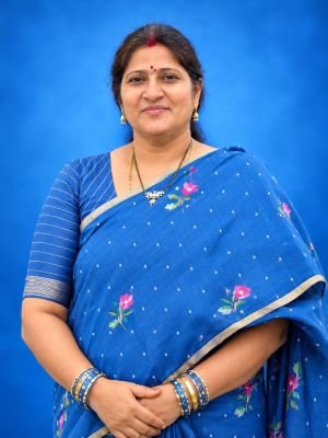 మున్సిపల్ వైసీపీ అభ్యర్థి గా అల్లారెడ్డి ఇందుమతి 