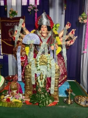 కల్వకోల్‌లో వైభవంగా వాసవి మాత నవరాత్రి ఉత్సవాలు,, శ్రీమహాలక్ష్మిగ దర్శనమిచ్చిన అమ్మవారు