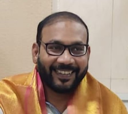 ప్రజాసేవే పరమావధి.. పేదల పెన్నిధి డాక్టర్ మంచి కంటి రామస్వామి....!
