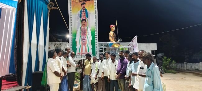 ఐమాక్స్ లైక్ లను ప్రారంభించిన సర్పంచ్ నాగుల సత్యనారాయణ యాదవ్