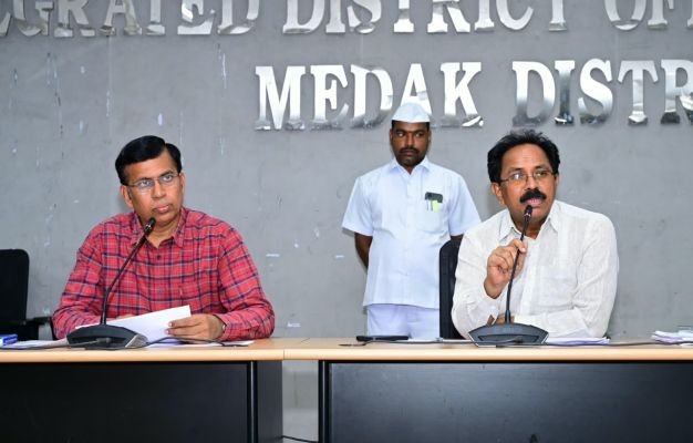ఎల్ నీ నో ప్రభావంతో ఏర్పడే నీటి ఎద్దడిని ఎదుర్కొనేందుకు నీటి సంరక్షణ పనులకు ప్రాధాన్యత  --జిల్లా అదనపు కలెక్టర్ నగేష్