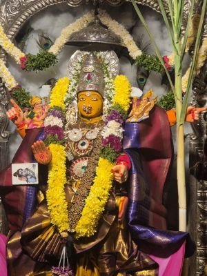 శ్రీ లలిత త్రిపుర సుందరి దేవి గా  అమ్మవారు భక్తులకు దర్శనం