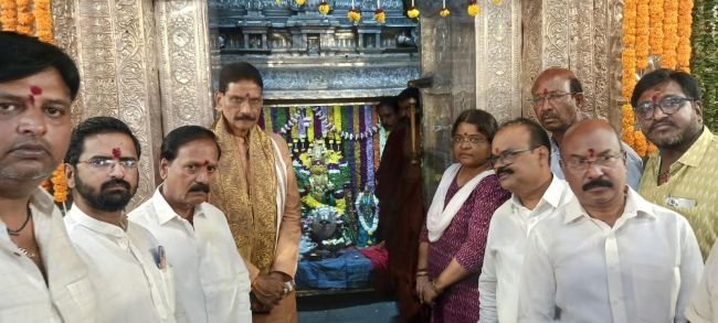  ఉజ్జయిని మహంకాళి అమ్మవారిని దర్శించుకున్న మర్రి శశిధర్ రెడ్డి
