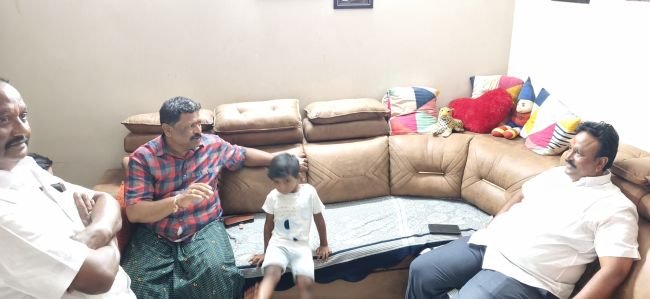 ఆర్ట్ శీను ను పరామర్శించిన ఎమ్మెల్యే గిత్త...!