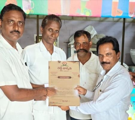 బయ్యారం మండల రెడ్డి జాగృతి అధ్యక్షుడిగా నాయిని శ్రీనివాస్ రెడ్డి