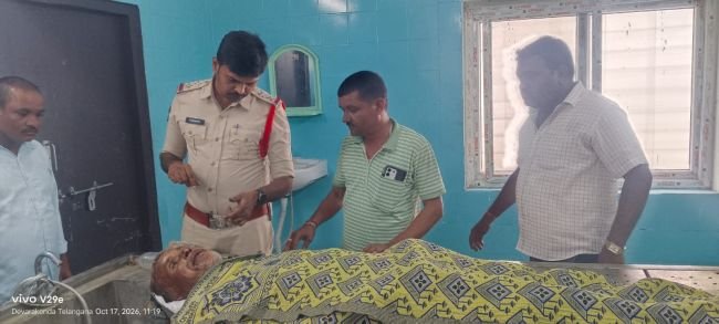 నాగార్జునసాగర్‌–హైదరాబాద్‌ ప్రధాన రహదారిపై ప్రమాదం.* 