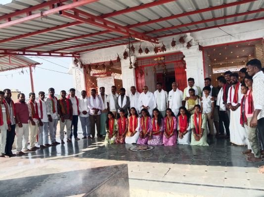 ప్రతి ఒక్కరిలో ఆధ్యాత్మిక చింతన కలిగి ఉండాలి:పిఎసిఎస్ చైర్మన్ బోలుసాని భీంరెడ్డి,సర్పంచ్ వార్వాల ఆంజీలయ్య