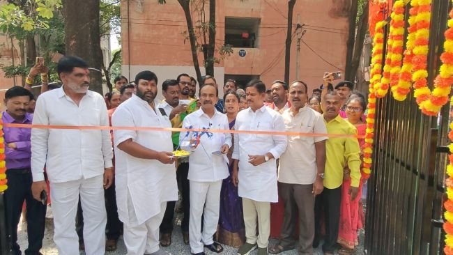 కాలనీల్లో మౌలిక వసతుల కల్పనకు కృషి చేస్తా: ఎంపీ ఈటల రాజేందర్