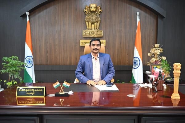 మోడల్ కోడ్ ఆఫ్ కండక్ట్ పక్కాగా అమలు చేయాలి