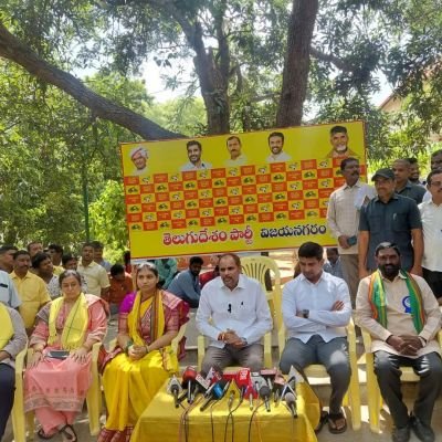 అందరి సహకారంతో పనిచేస్తా...