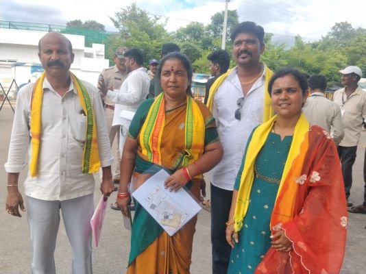 రెండో రోజు 174 నామినేషన్లు