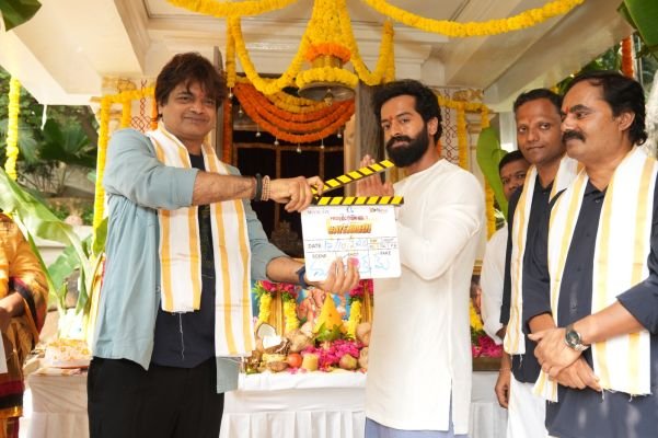 యూట్యూబ్ సెన్సేషన్ అజయ్ హీరోగా కొత్త సినిమా షురూ.. ఘనంగా ప్రారంభోత్సవం