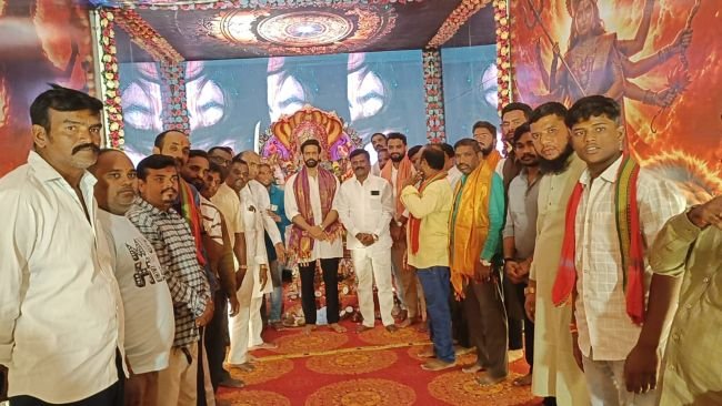 దైవచింతనతో మానసిక ప్రశాంతత : కౌశిక్ రెడ్డి