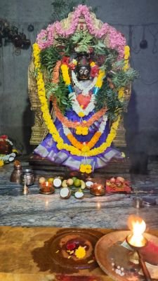 దుర్గా దేవి అవతారంలో దర్శనమిచ్చిన రామగిరి గంగమ్మ 