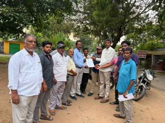 పండుగల వేళ గ్యాస్ కొరత లేకుండా చర్యలు తీసుకోవాలి..నాగెల్లి వెంకట్