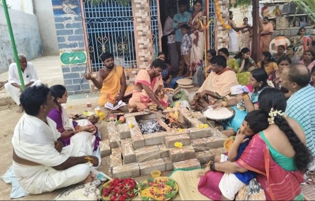 గుడిపాడులో గంగమ్మ తల్లికి పంచలోహ ఉత్సవ విగ్రహం వితరణ  40 కిలోల విగ్రహాన్ని అందజేసిన తుమ్మల గంగా ప్రతాపరెడ్డి కుటుంబ సభ్యులు
