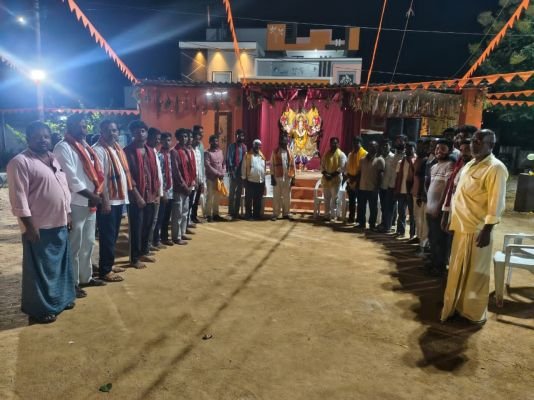 అంతారంలో ఐమాక్స్ లైట్ల ఏర్పాటు