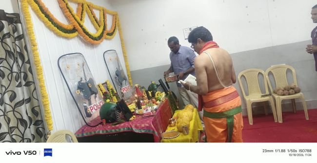 మలక్‌పేట్ పోలీస్ స్టేషన్‌లో ఆయుధ పూజ..