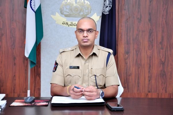 డిసెంబర్ 3 వరకు పీజీఆర్‌ఎస్‌ కార్యక్రమం తాత్కాలిక నిలిపివేత*  *జిల్లా ఎస్పీ శ్రీ ధీరజ్ కునుబిల్లి ఐపీఎస్