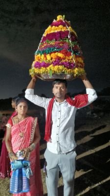 కొత్తూరు లో వైభవంగా సద్దుల బతుకమ్మ వేడుకలు 