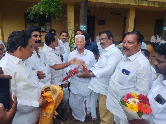 వైసిపి వీడిన పాలగిరి ఖాజా టిడిపి లో చేరిక