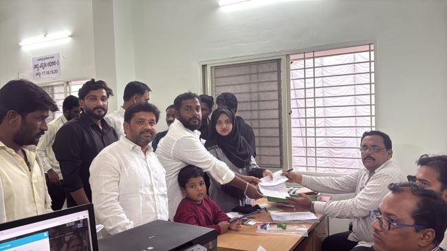 ప్రజాసేవే మా లక్ష్యం - వారి ఆశీస్సులే మా బలం : షేక్ రుక్సార్ సుల్తానా 
